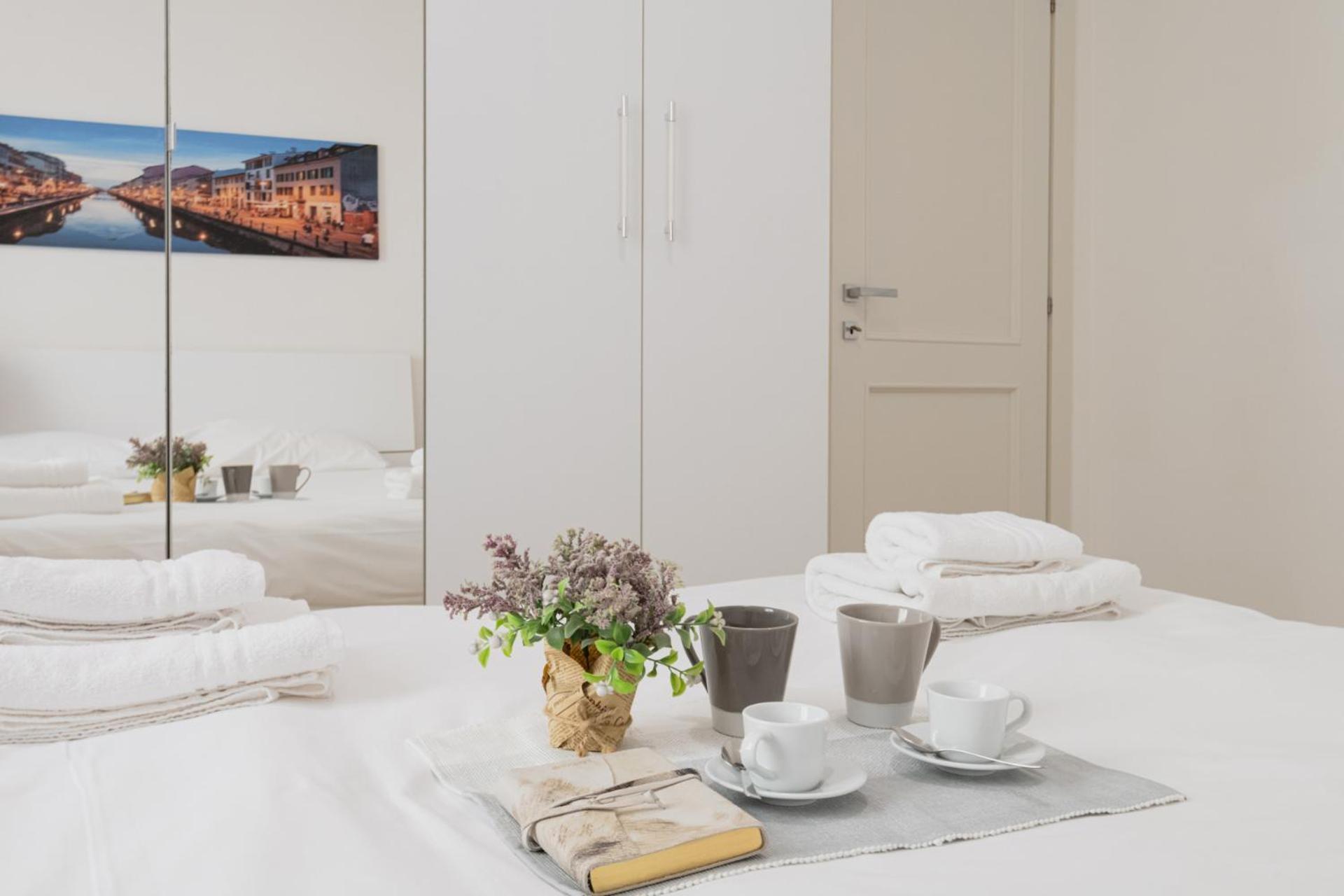 Easylife - Stile E Comfort Sui Navigli Apartamento Milão Exterior foto