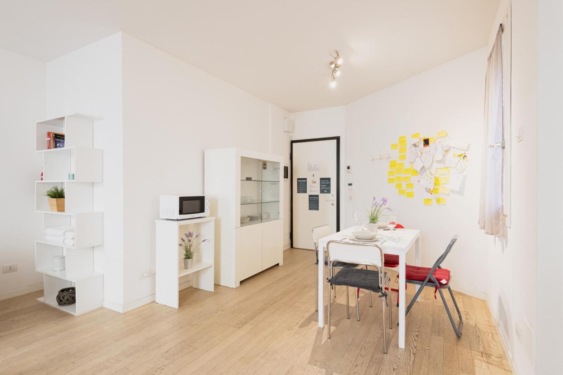 Easylife - Stile E Comfort Sui Navigli Apartamento Milão Exterior foto